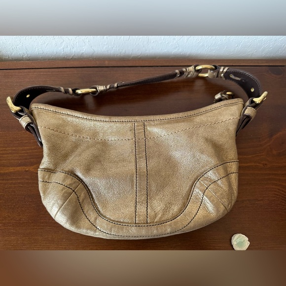 Coach Metallic Gold Limited Edition Shoulder Bag - Picture 2 of 10
